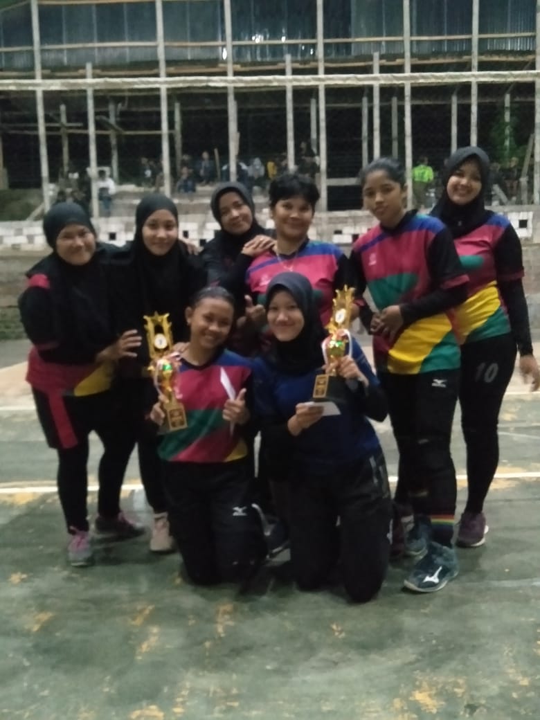 Tim Volly Putri Sendangsari Raih Juara 2 Turnamen Tingkat Kabupaten   